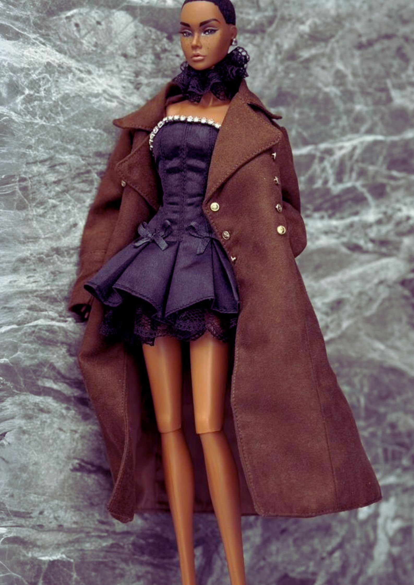 A BREEZING DAY | Y2K Collection - Military oversize trenchcoat with gold button and pocket detail for Fashion Royalty Doll & 12" doll