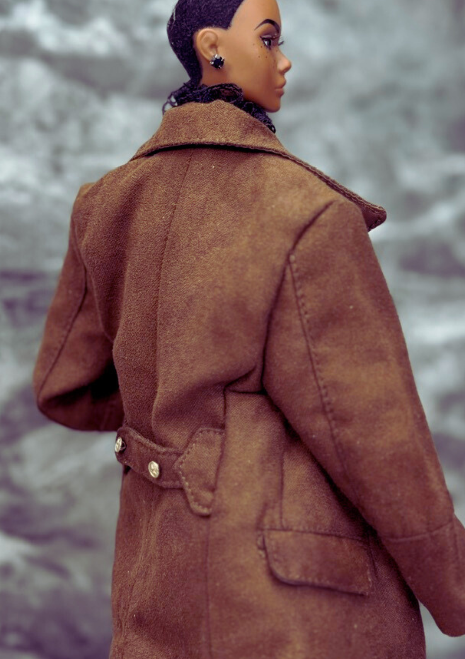 A BREEZING DAY | Y2K Collection - Military oversize trenchcoat with gold button and pocket detail for Fashion Royalty Doll & 12" doll