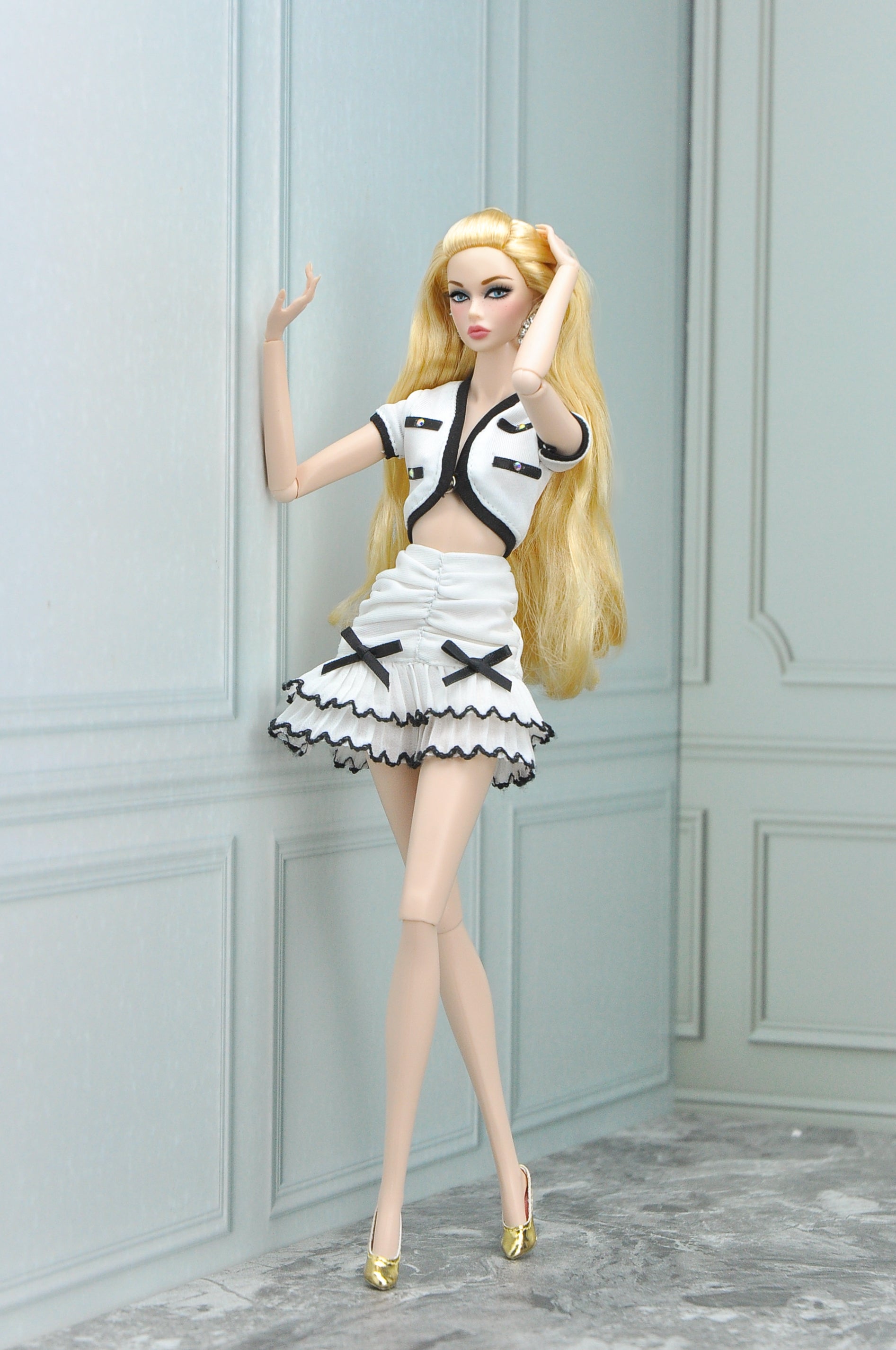 A Girl Next Door - BRUNI | Crop cardian with ruffle skirt and bow embelishment for Fashion Royalty & Poppy Parker doll