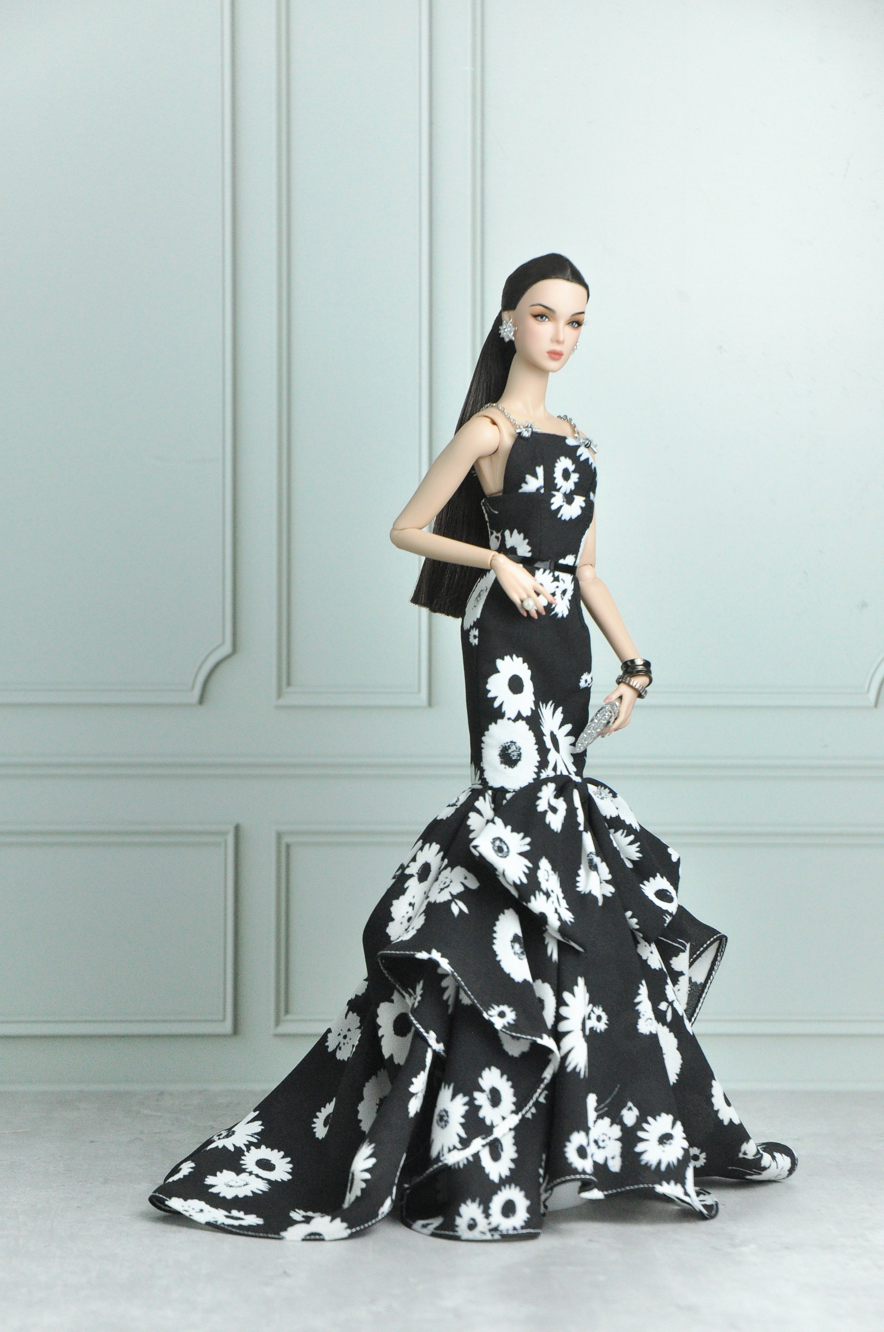 A Haute Chiffon gown for Fashion Royalty & NU Face - SIlkstone Barbie