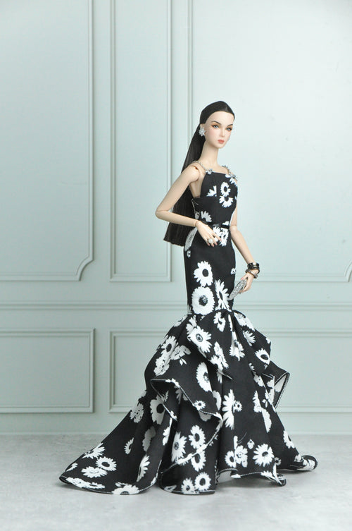 A Haute Chiffon gown for Fashion Royalty & NU Face - SIlkstone Barbie
